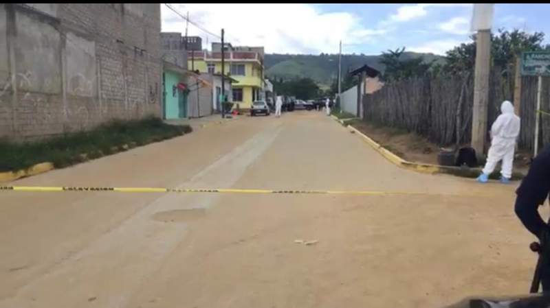 Asesinan a mujer en Santa Cruz Xoxocotlán y hieren a su ...